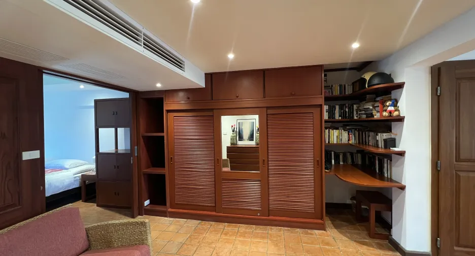 For rent 2 bedrooms apartment 