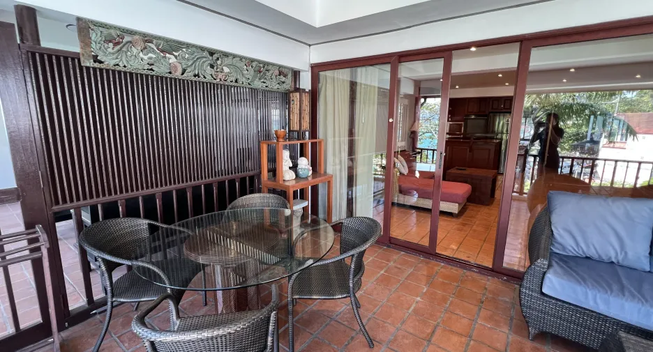 For rent 2 bedrooms apartment 