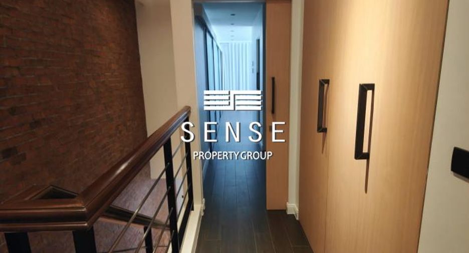 For rent 4 bedrooms condo in Watthana, Bangkok