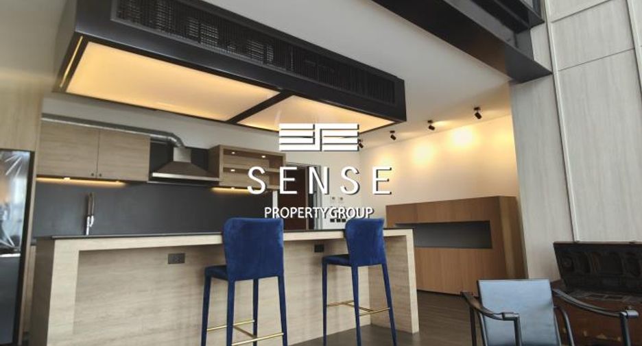 For rent 4 bedrooms condo in Watthana, Bangkok