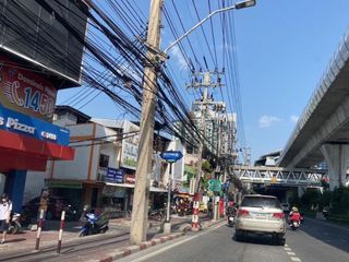 出售 土地 在 Phasi Charoen, 曼谷