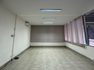For rent warehouse in Mueang Chon Buri, Chonburi