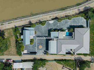 ขาย 9 ห้องนอน บ้านเดี่ยว ใน เมืองลำพูน, ลำพูน