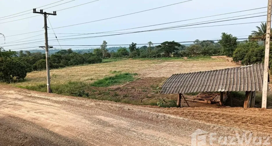 出售 土地 在 Mueang Lamphun, Lamphun