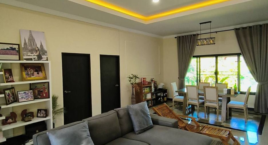 For sale 3 bedrooms house in Mueang Lamphun, Lamphun