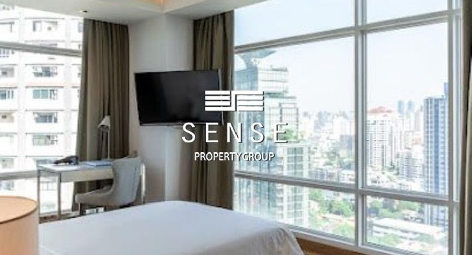 For rent 3 bedrooms condo in Khlong Toei, Bangkok