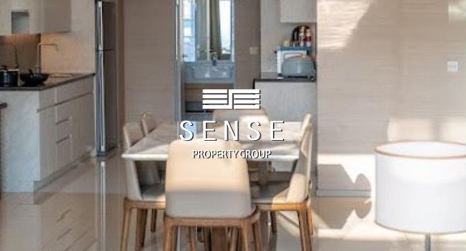 For rent 3 bedrooms condo in Khlong Toei, Bangkok