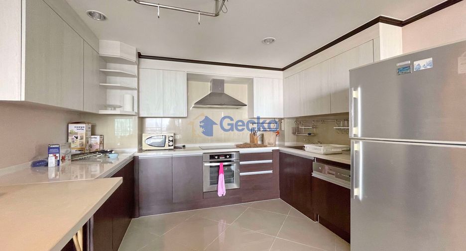 For sale 2 bedrooms condo in Bang Lamung, Chonburi
