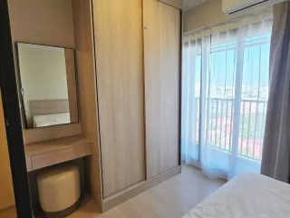 Condo en alquiler de 1 habitaciones en Khlong San, Bangkok