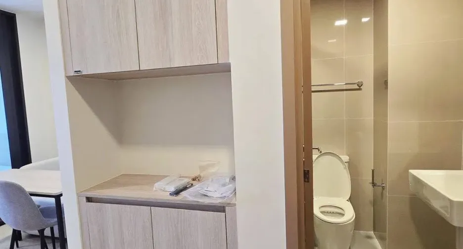 Wohnung zur Miete mit 1 Zimmer in Khlong San, Bangkok