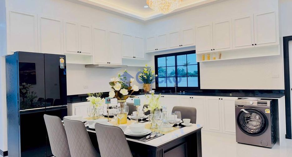 For sale 3 bedrooms house in Sattahip, Chonburi