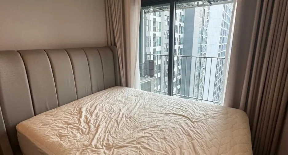 For rent 1 bed condo in Huai Khwang, Bangkok