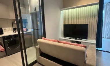 For rent 1 bed condo in Huai Khwang, Bangkok