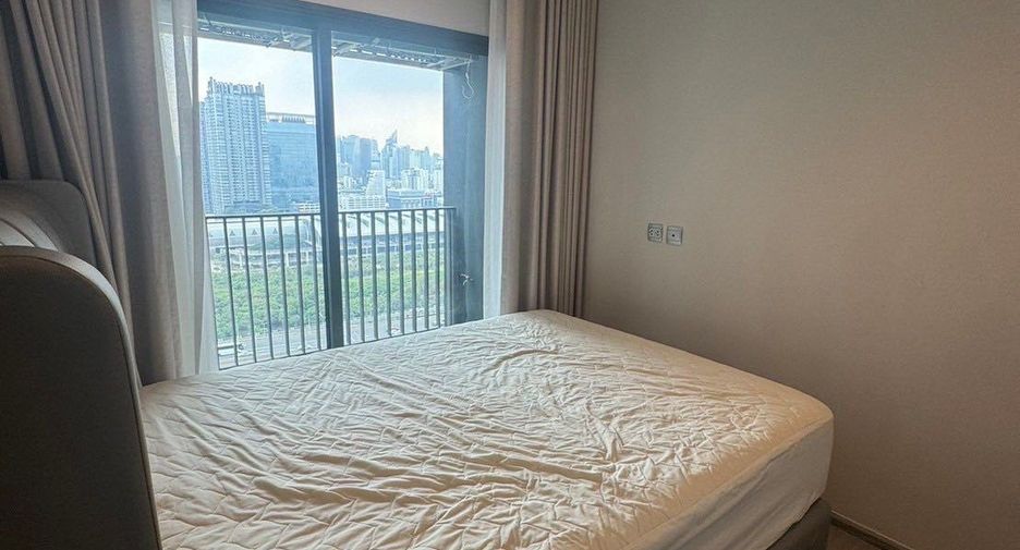 For rent 1 bed condo in Huai Khwang, Bangkok
