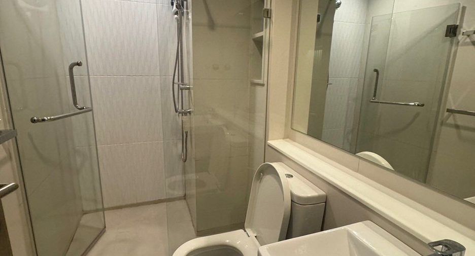 For rent 1 bed condo in Huai Khwang, Bangkok