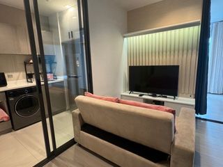 Condo en alquiler de 1 habitaciones en Huai Khwang, Bangkok