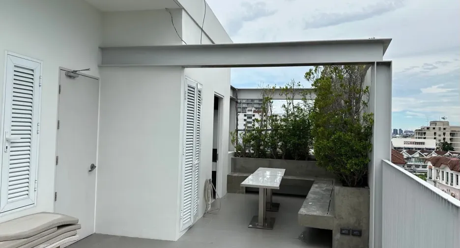 For sale and for rent 3 bedrooms house in Lat Phrao, Bangkok