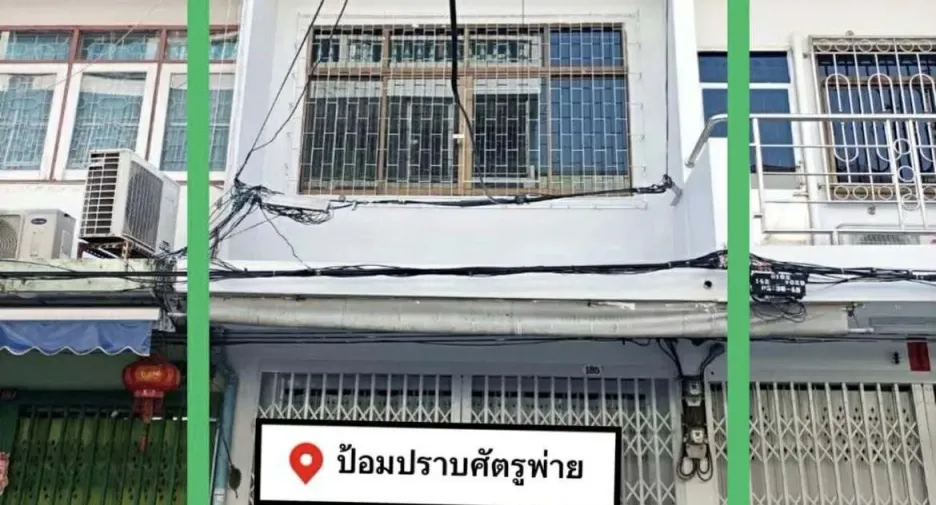 Casa adosada en alquiler de 3 habitaciones en Pom Prap Sattru Phai, Bangkok