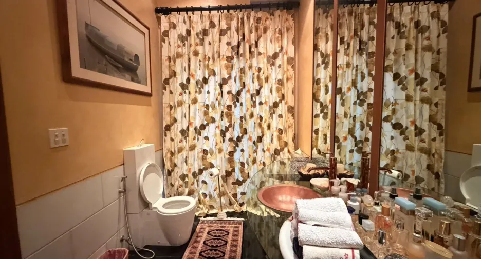 For sale 2 bedrooms house in Wang Thonglang, Bangkok