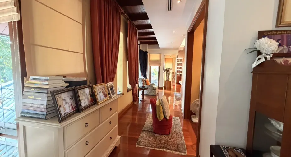 For sale 2 bedrooms house in Wang Thonglang, Bangkok