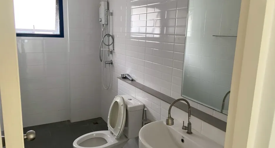 Casa en venta de 4 habitaciones en Lat Krabang, Bangkok