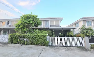 Casa en venta de 3 habitaciones en Si Racha, Chonburi
