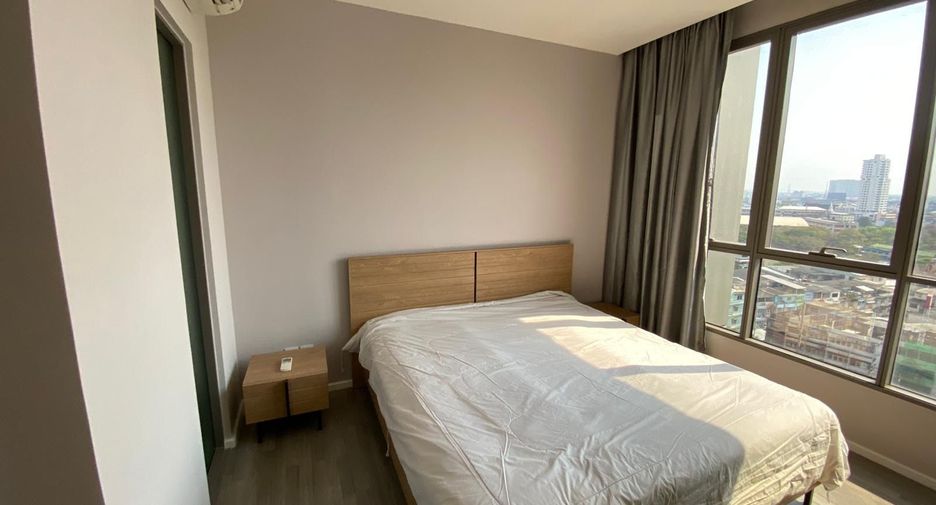 For rent 2 bedrooms condo in Sathon, Bangkok
