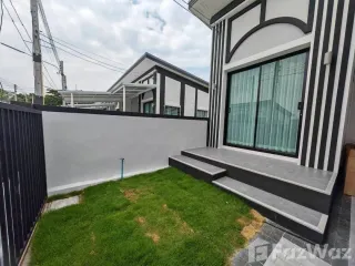 For Rent 2 Bedroom Townhouse In Bang Lamung, Chonburi
