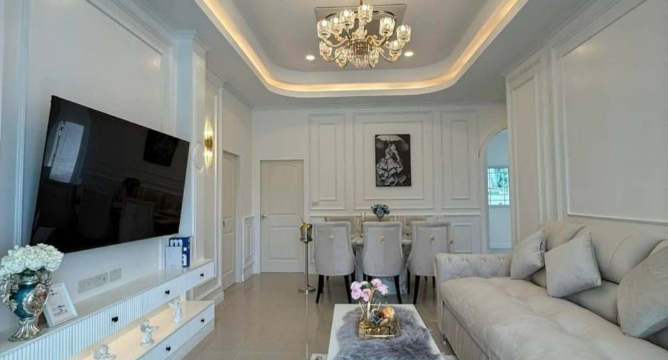 For rent 3 bedrooms villa in Bang Lamung, Chonburi