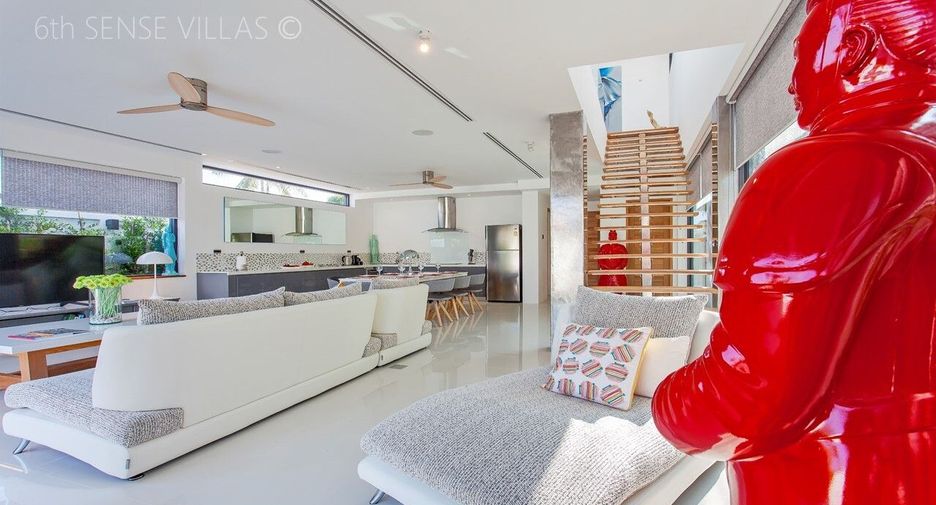 For sale 4 bedrooms villa in Mueang Phuket, Phuket