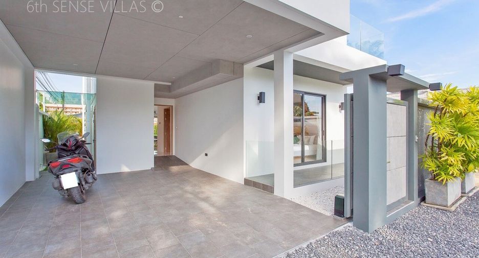 For sale 4 bedrooms villa in Mueang Phuket, Phuket