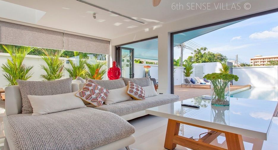 For sale 4 bedrooms villa in Mueang Phuket, Phuket