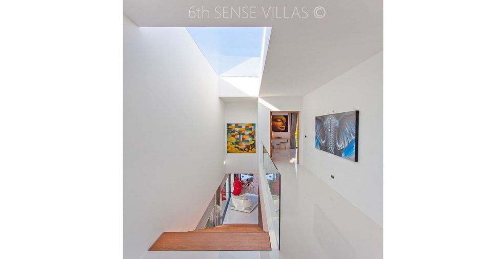 For sale 4 bedrooms villa in Mueang Phuket, Phuket
