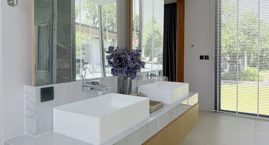 For rent 4 bedrooms villa in Thalang, Phuket