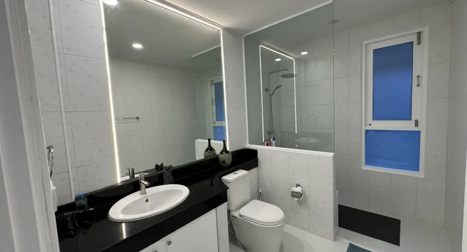 For sale 4 bedrooms villa in Ko Samui, Surat Thani