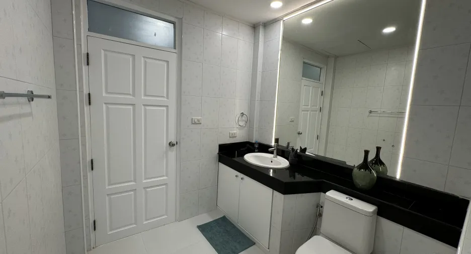 For sale 4 bedrooms villa in Ko Samui, Surat Thani