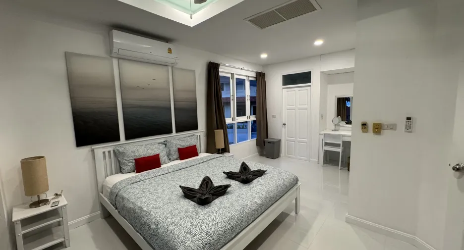 For sale 4 bedrooms villa in Ko Samui, Surat Thani