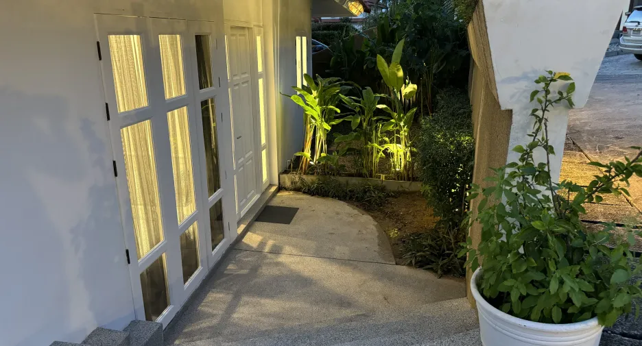 For sale 4 bedrooms villa in Ko Samui, Surat Thani