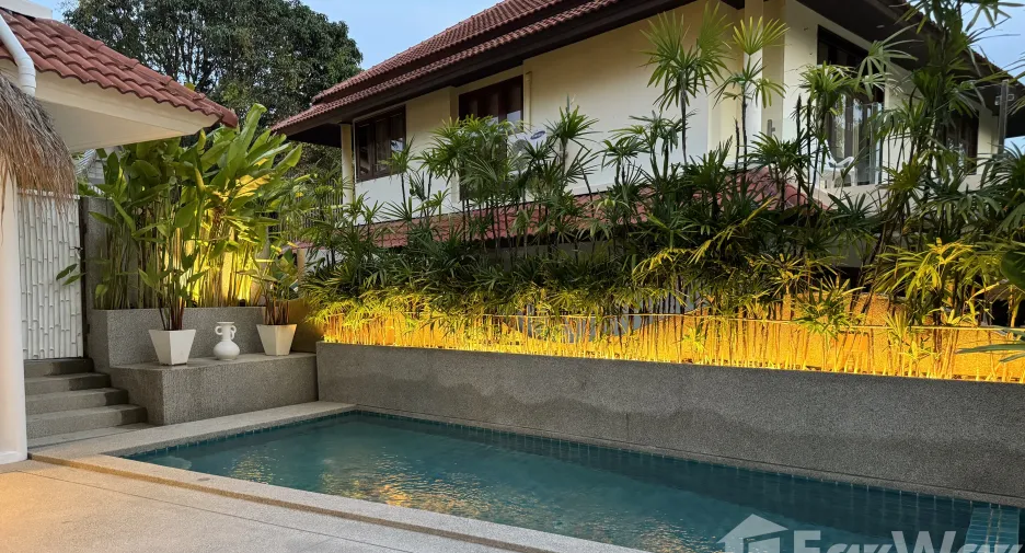 For sale 4 bedrooms villa in Ko Samui, Surat Thani