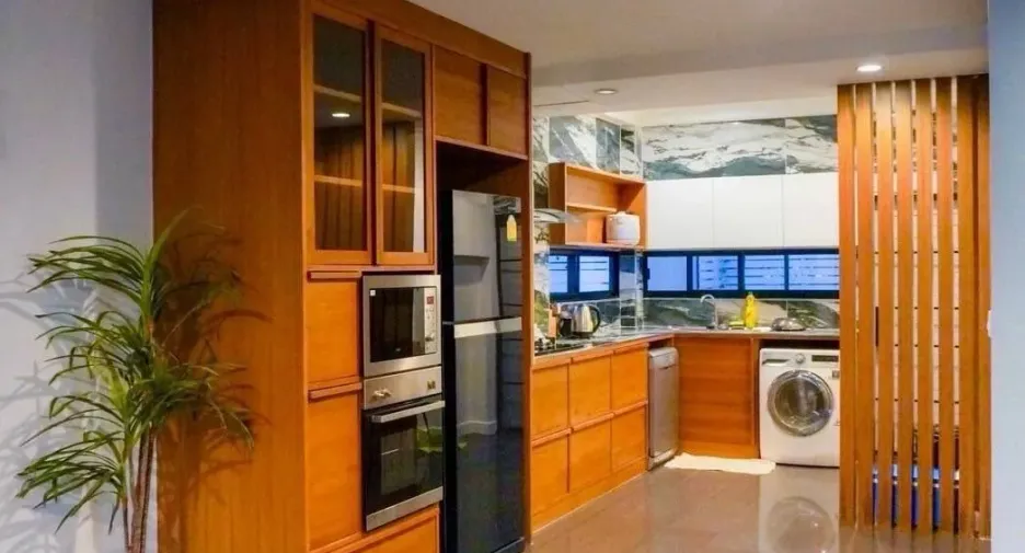 For rent 4 bedrooms villa in San Sai, Chiang Mai