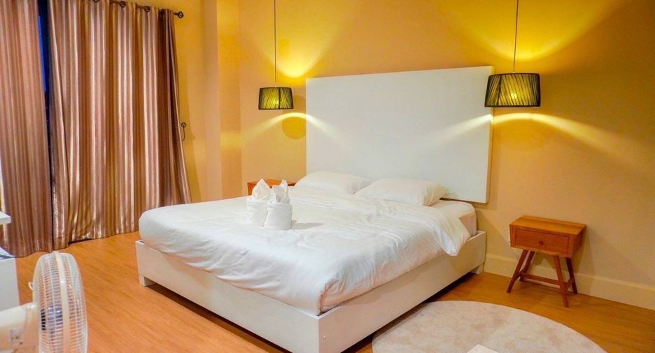 For rent 4 bedrooms villa in San Sai, Chiang Mai