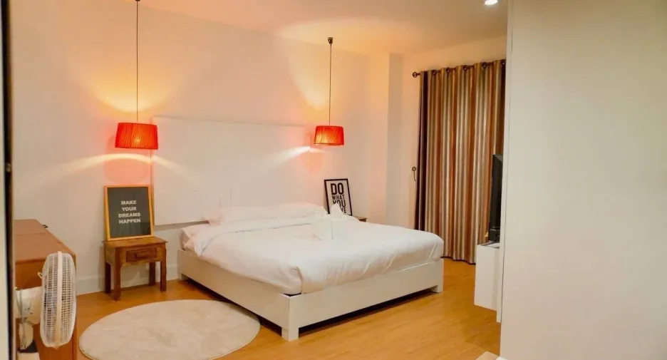 For rent 4 bedrooms villa in San Sai, Chiang Mai