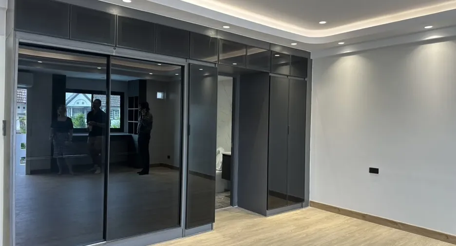 For rent 4 bedrooms office in Watthana, Bangkok