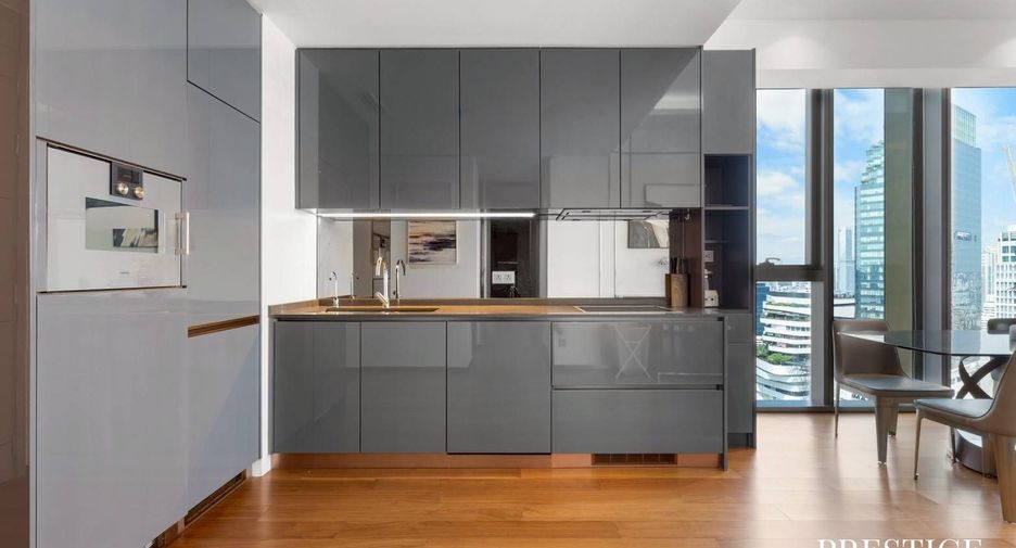 For rent 2 bedrooms condo in Khlong Toei, Bangkok