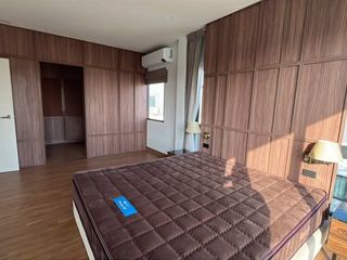 À louer 4 chambres maison à Bang Phli, Samut Prakan