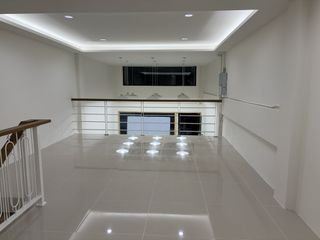 For sale and for rent 4 bedrooms retail Space in Hua Hin, Prachuap Khiri Khan