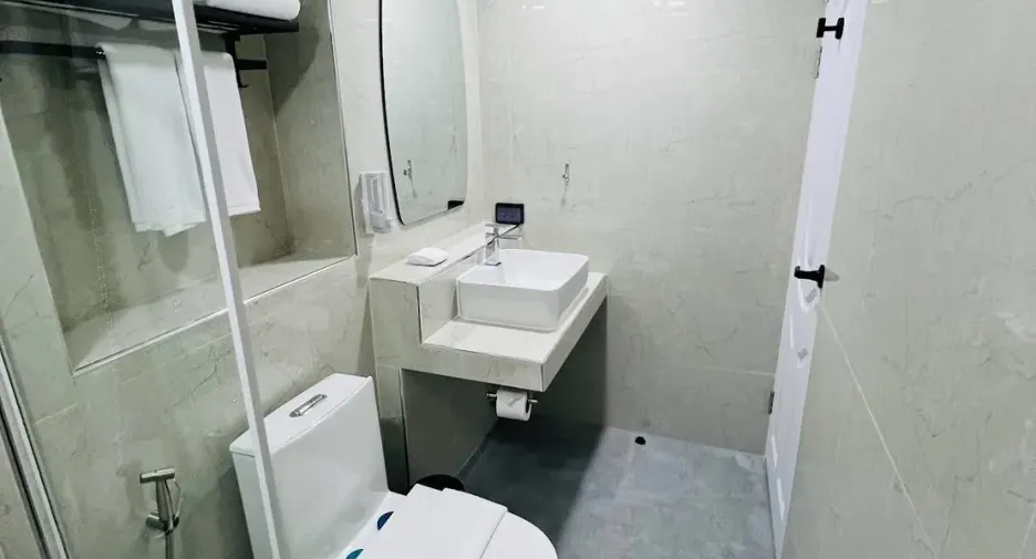 Hotel en alquiler de 45 habitaciones en Watthana, Bangkok
