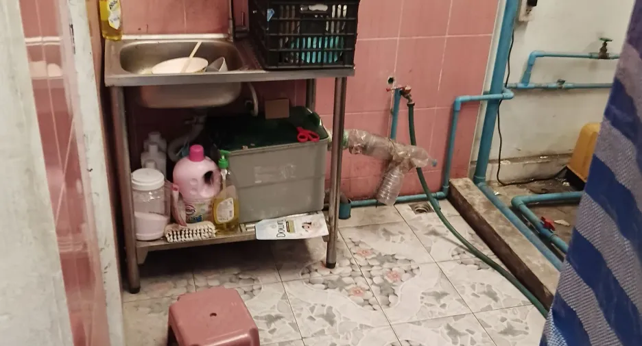 Аренда 3 спальни дом в Хуаи Кхщанг, Бангкок
