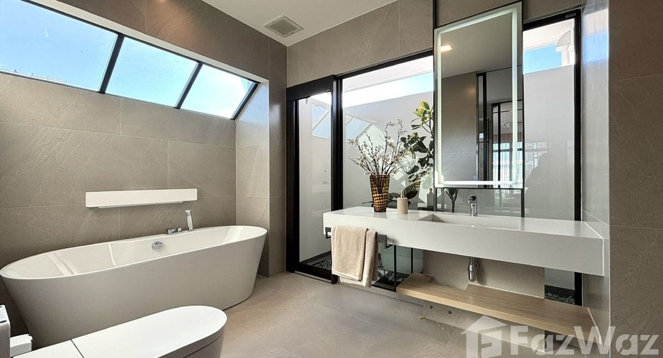 Haus zur Miete mit 4 Zimmer in Bang Phli, Samut Prakan