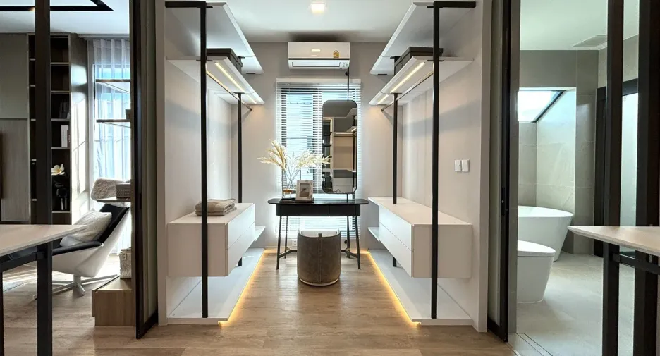 Casa en alquiler de 4 habitaciones en Bang Phli, Samut Prakan